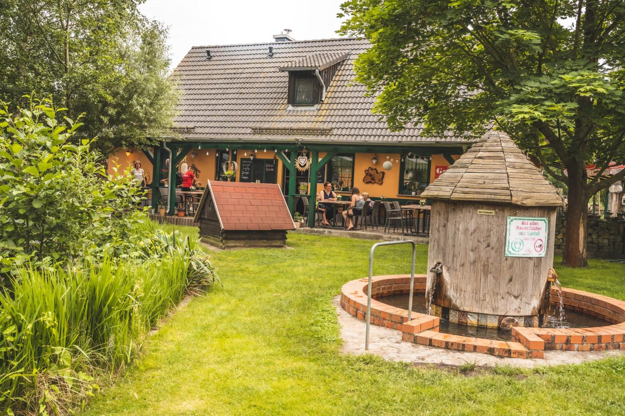 Gasthaus & Pension Am Kurfuerstendamm Burg  Eksteriør bilde